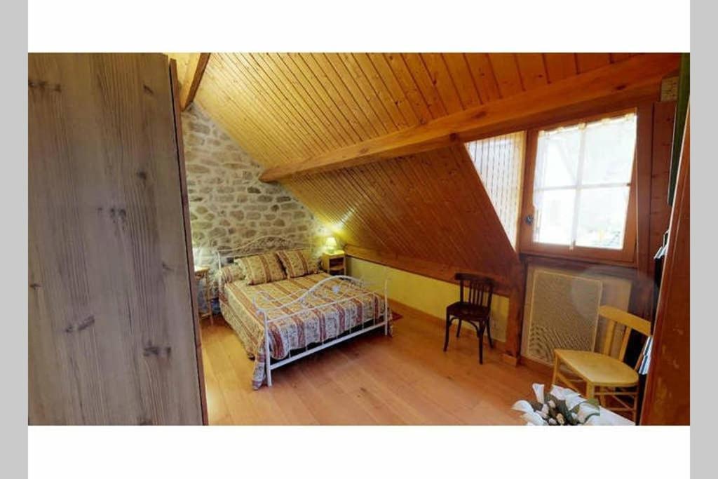 La Grange De Salvaneix Gite Pour 15 Personnes 7 Chambres Avec 6 Sdb-6Wc Sarran Exteriér fotografie