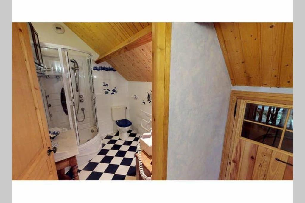 La Grange De Salvaneix Gite Pour 15 Personnes 7 Chambres Avec 6 Sdb-6Wc Sarran Exteriér fotografie