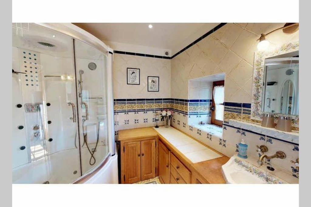 La Grange De Salvaneix Gite Pour 15 Personnes 7 Chambres Avec 6 Sdb-6Wc Sarran Exteriér fotografie