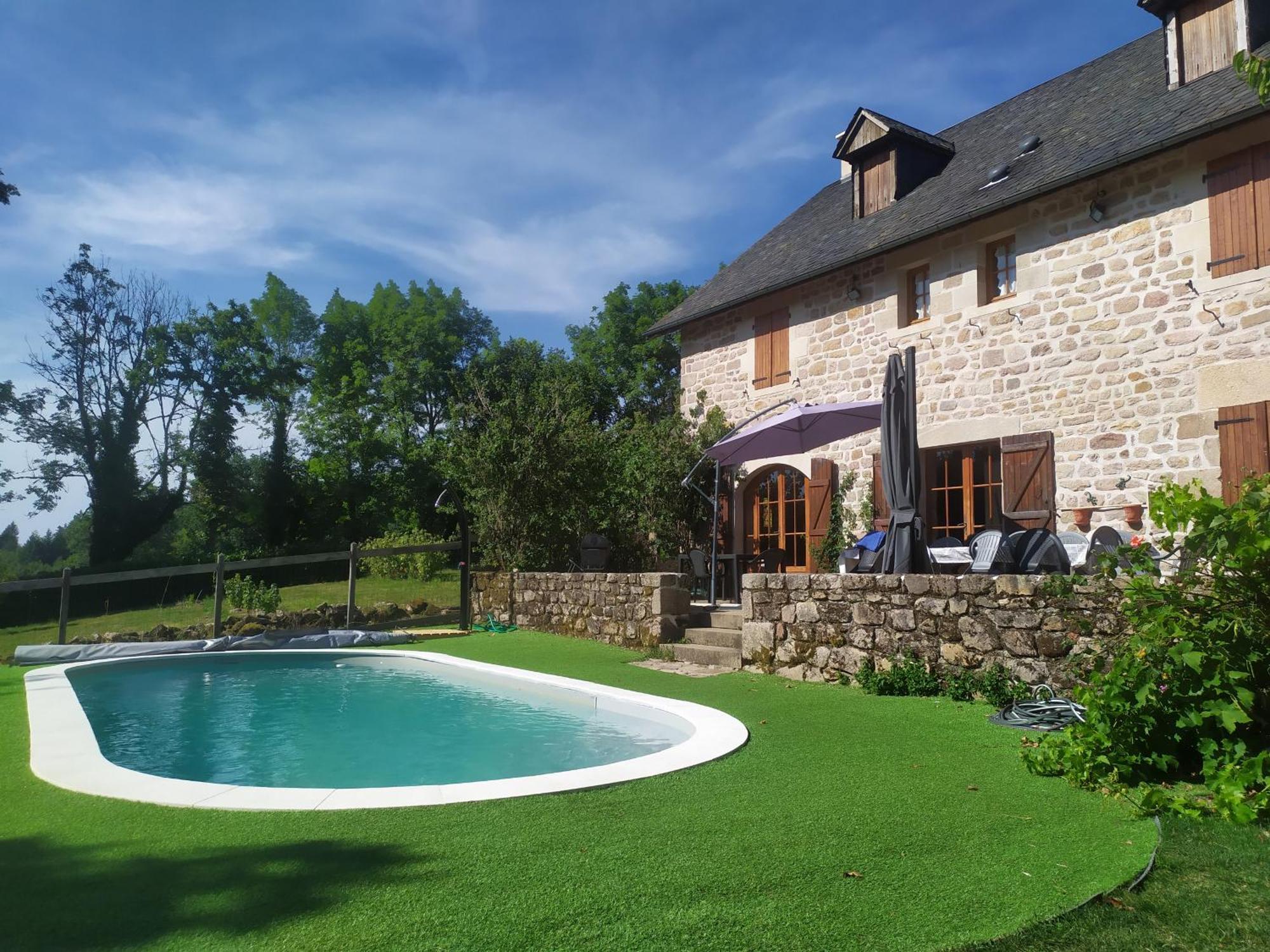 La Grange De Salvaneix Gite Pour 15 Personnes 7 Chambres Avec 6 Sdb-6Wc Sarran Exteriér fotografie